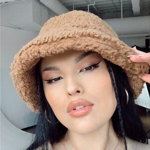 Princess Polly Sono Bucket Hat